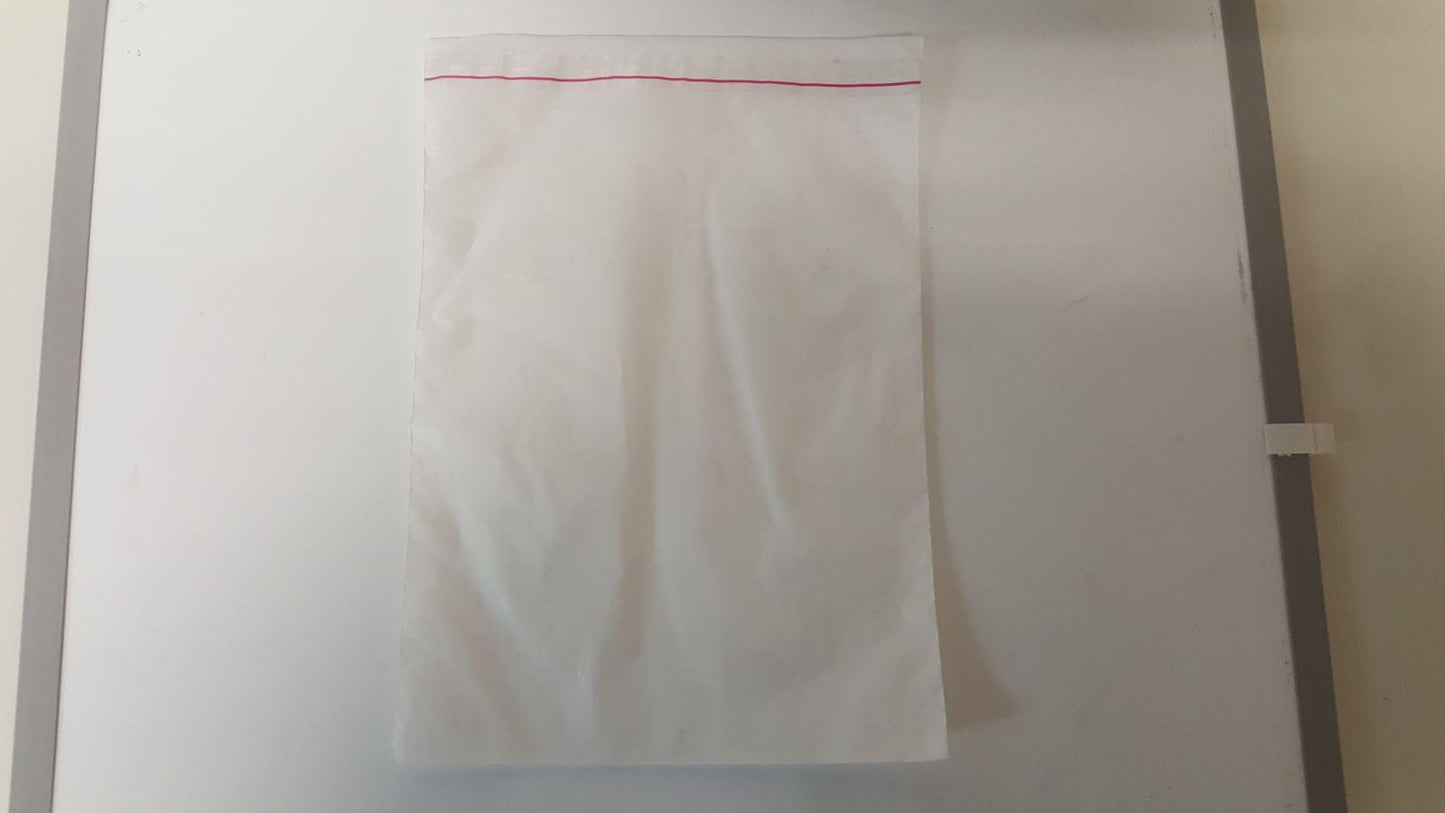 Locker Bags With Adhesive Strip 27.5Cmx20.5Cm Ctn 1000