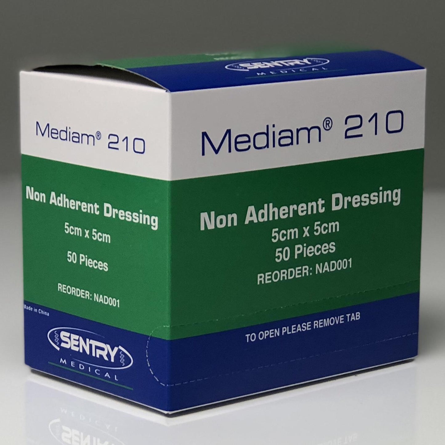 Mediam 210 Low Adh Dressing 5Cmx5Cm Box 50