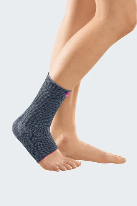 Medi Levamed ankle support