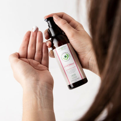 Organic Formulations Jasmine & Rose Hand Cream 125ml