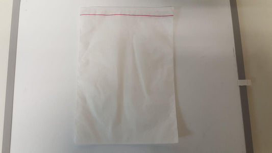Locker Bags With Adhesive Strip 27.5Cmx20.5Cm Ctn 1000