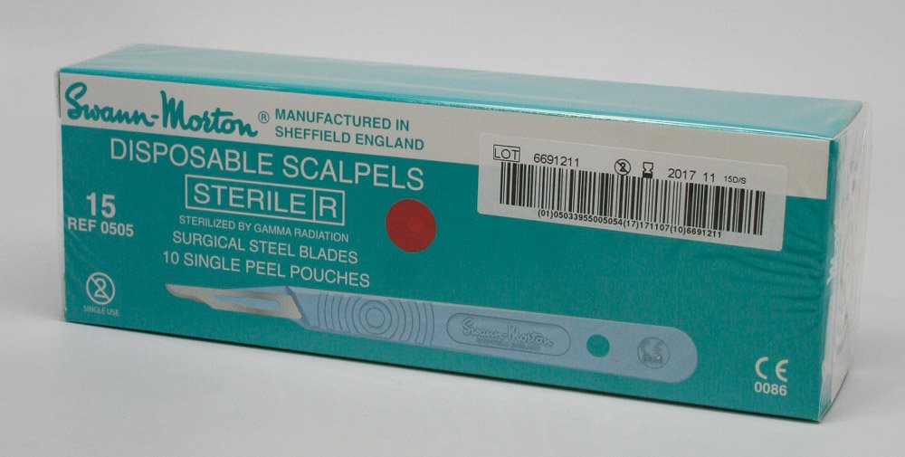 Swann Morton Scalpel Blade + Handle Size 15 Box 10